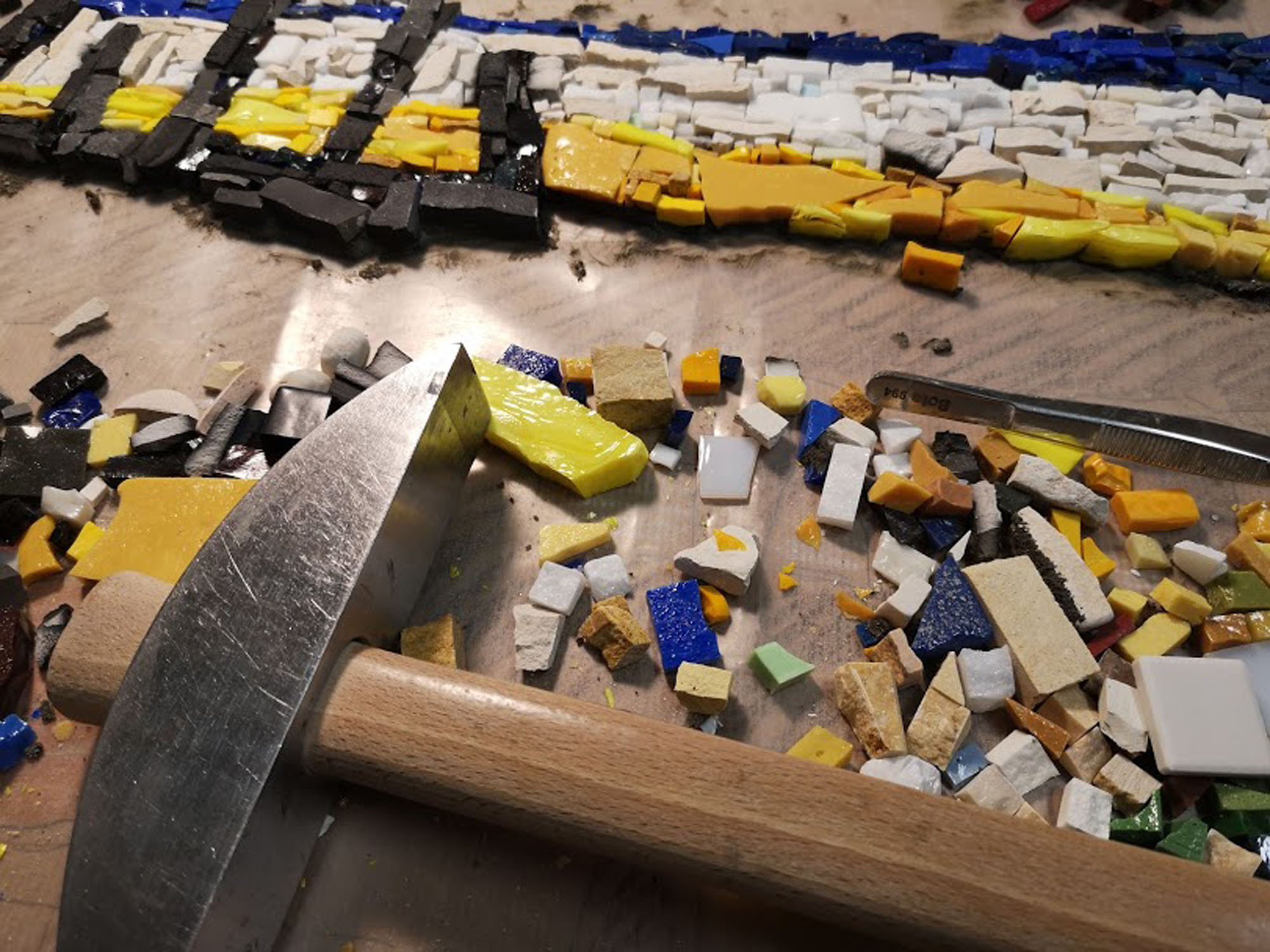 Giassi mosaico. Attrezzi del mestiere