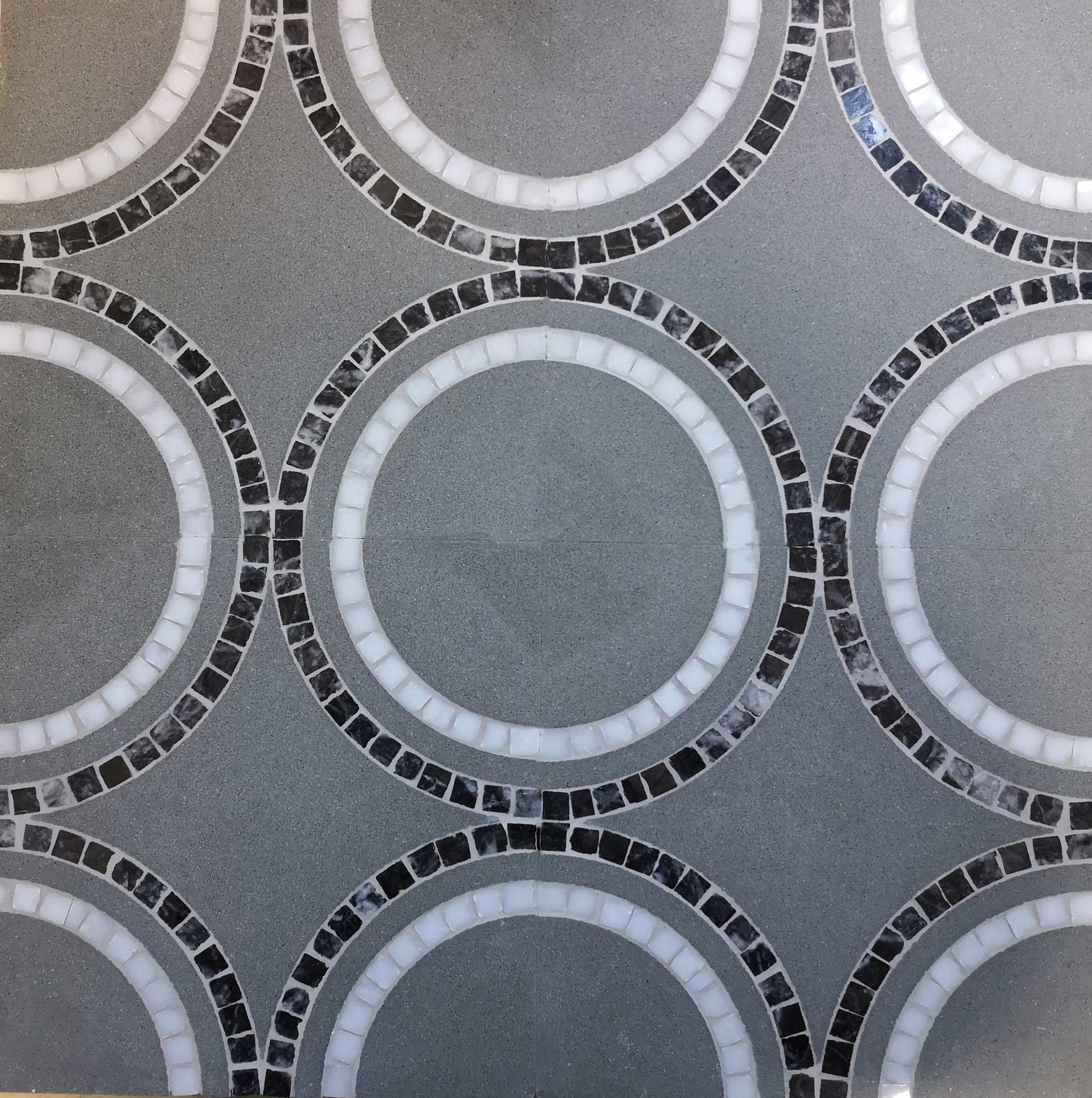 Mosaico per pavimento decoro geometrico